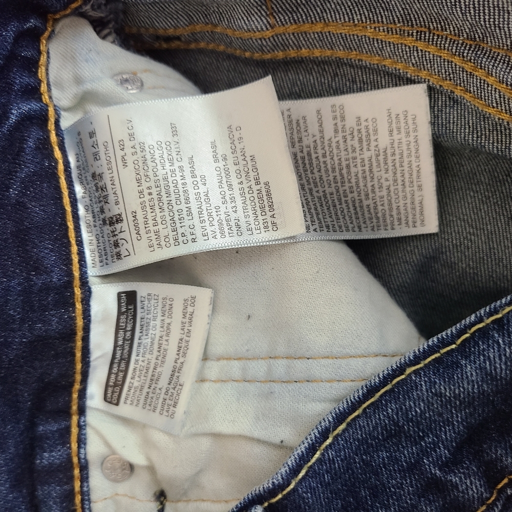 Levi's 505 Jeans Straight Leg Dark Blue Denim Wash Size 36 x 30 - Picture 10 of 11